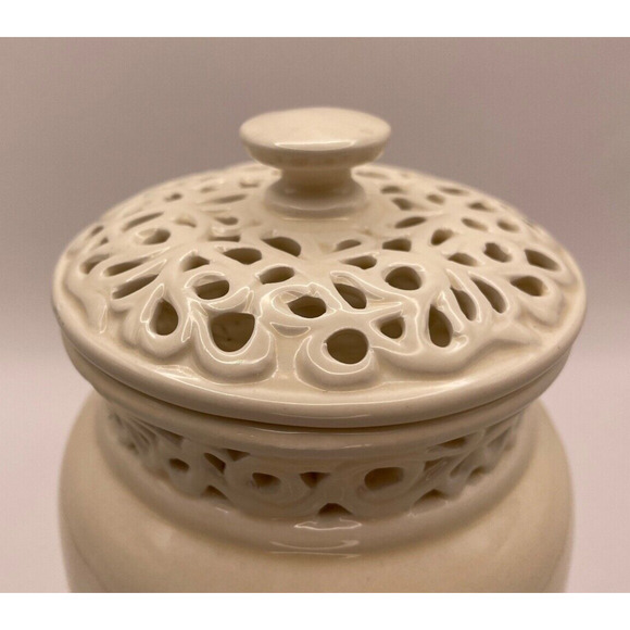 Pre-owned Ceramic Coffee Jar From California Pantry 6.75" Hermetic Seal - Picture 3 of 10